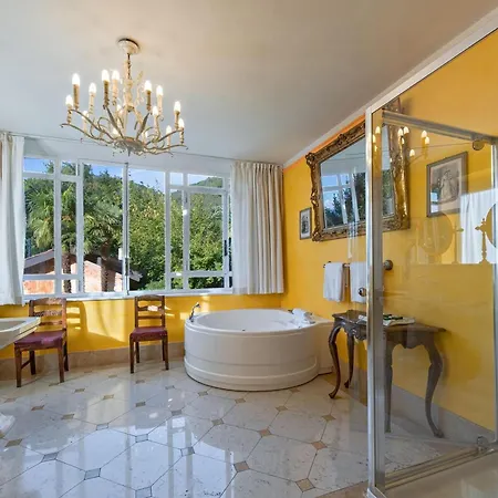 Camilla سان سيرو