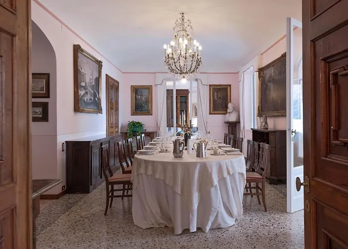 Camilla Villa San Siro (Lombardy)